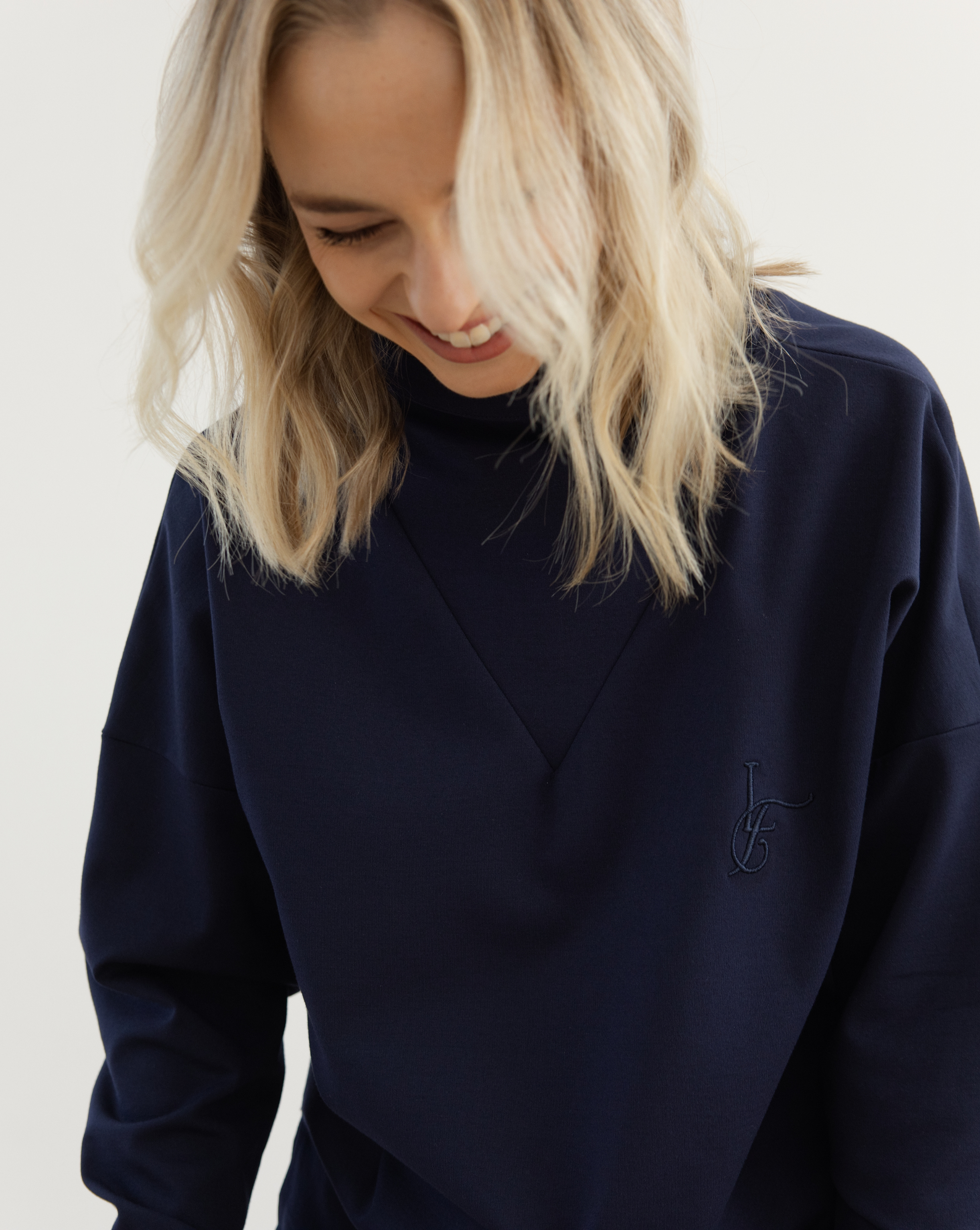 Sweden Sweater | Navy – Lira & Fynn