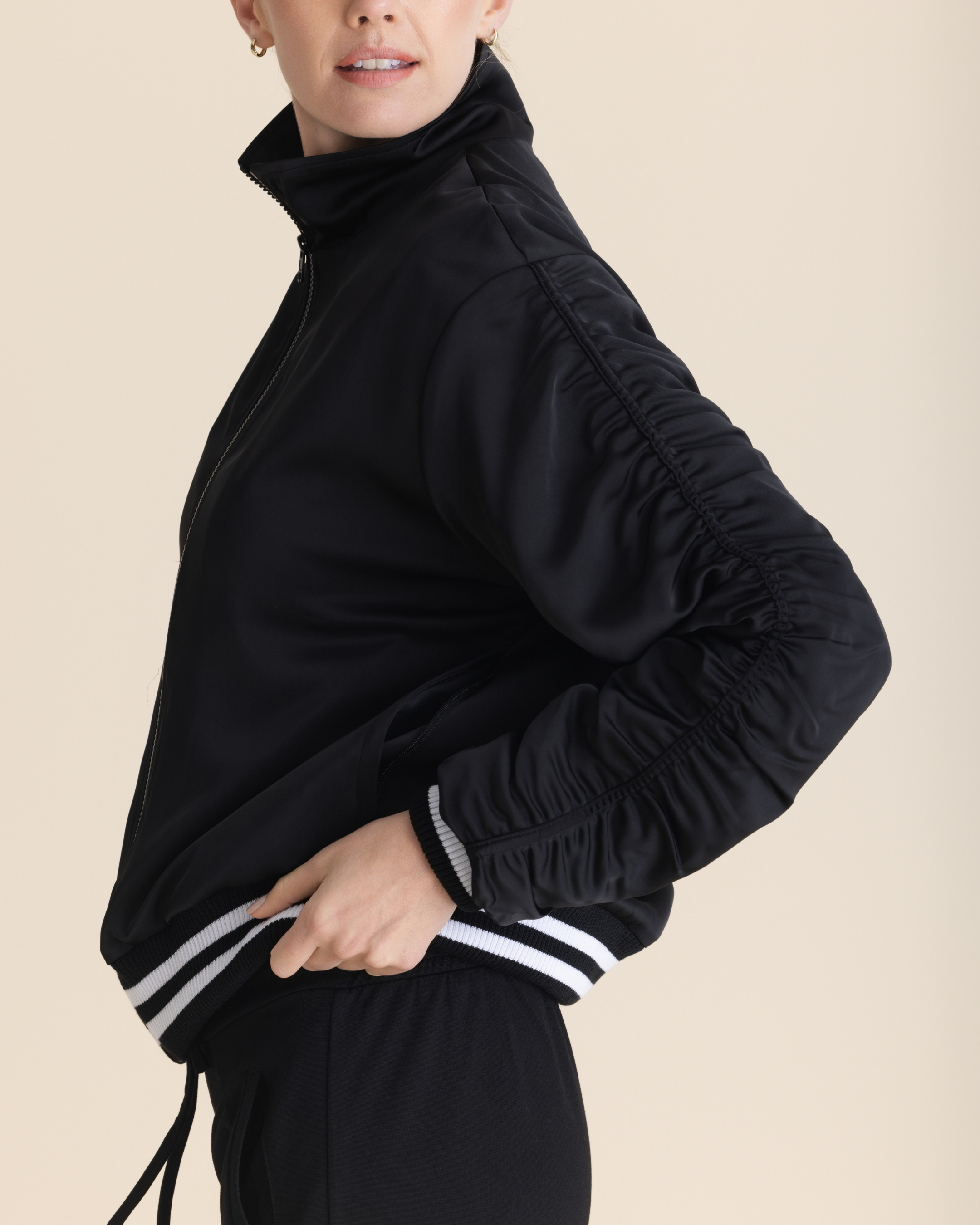 Malibu Bomber | Black