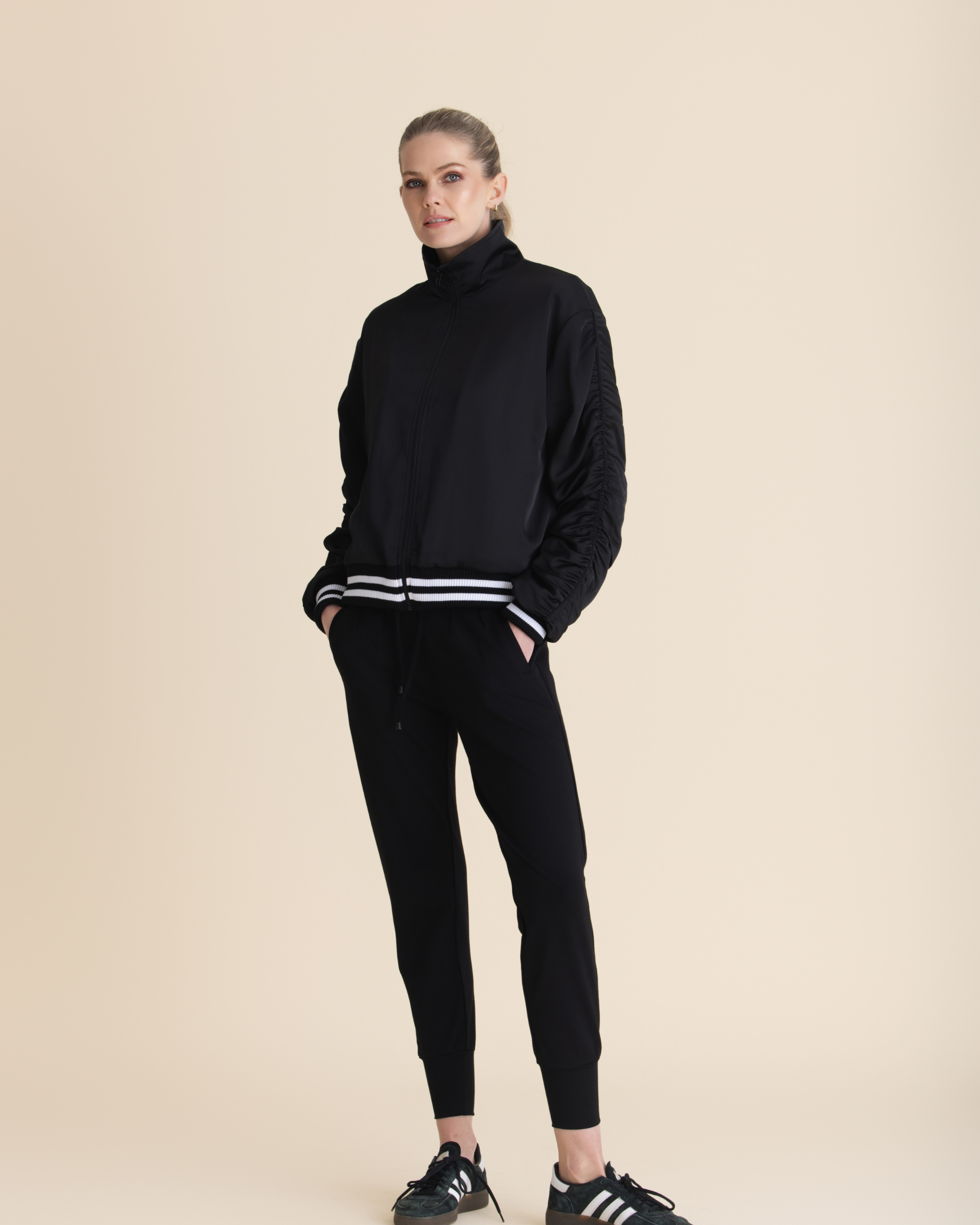Malibu Bomber | Black