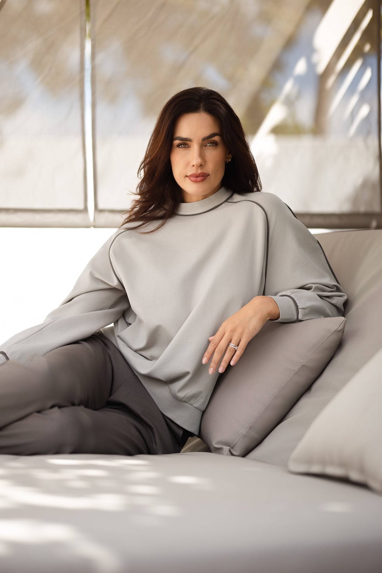Peru Piped Sweater | Urban Taupe & Major Brown Piping
