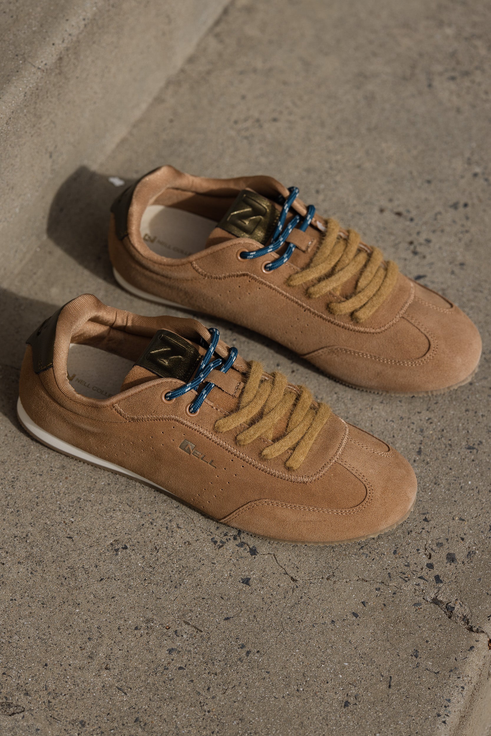 Peluche Sneaker | Cashew