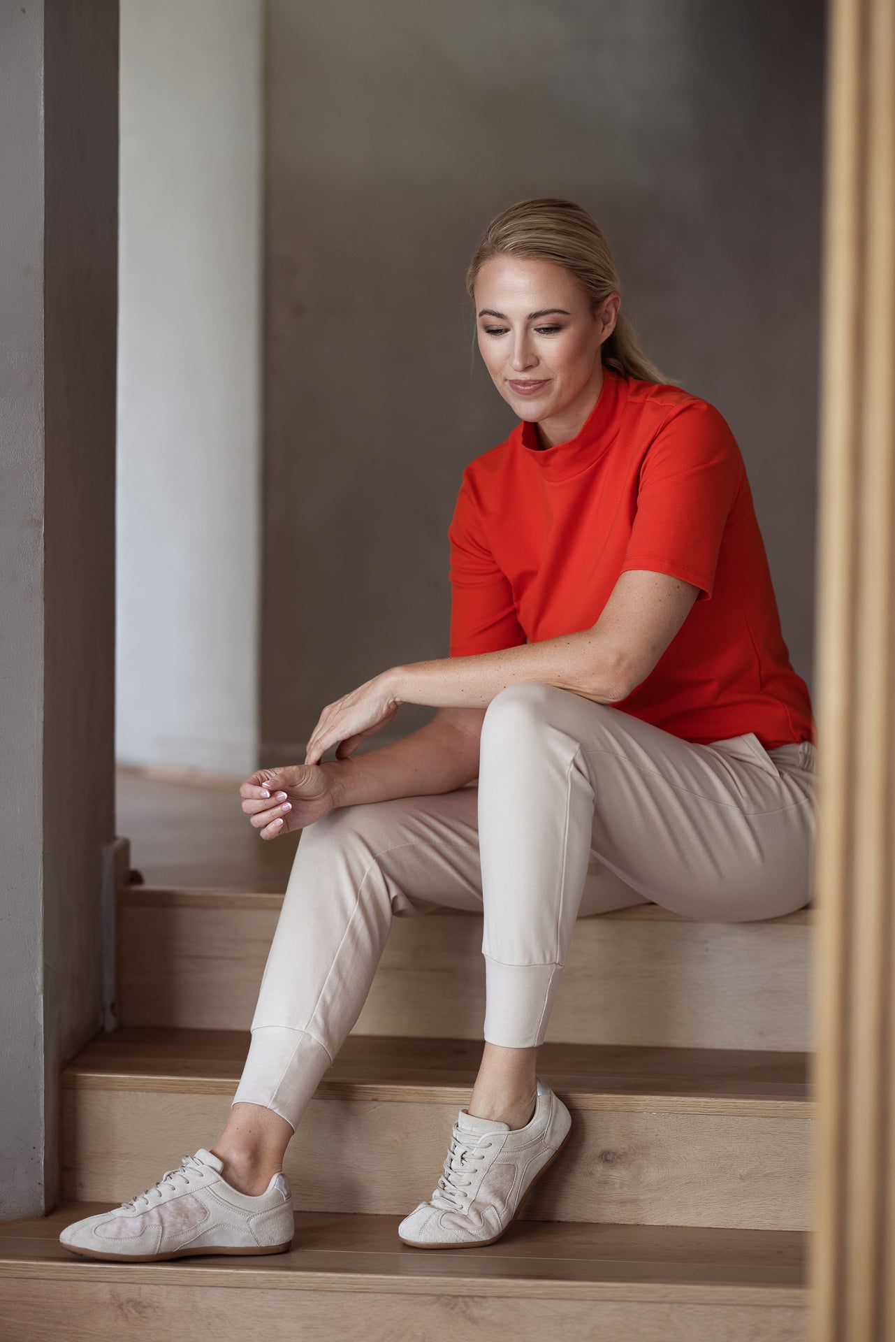 Fiji Funnel Neck Short-Sleeve | Lava