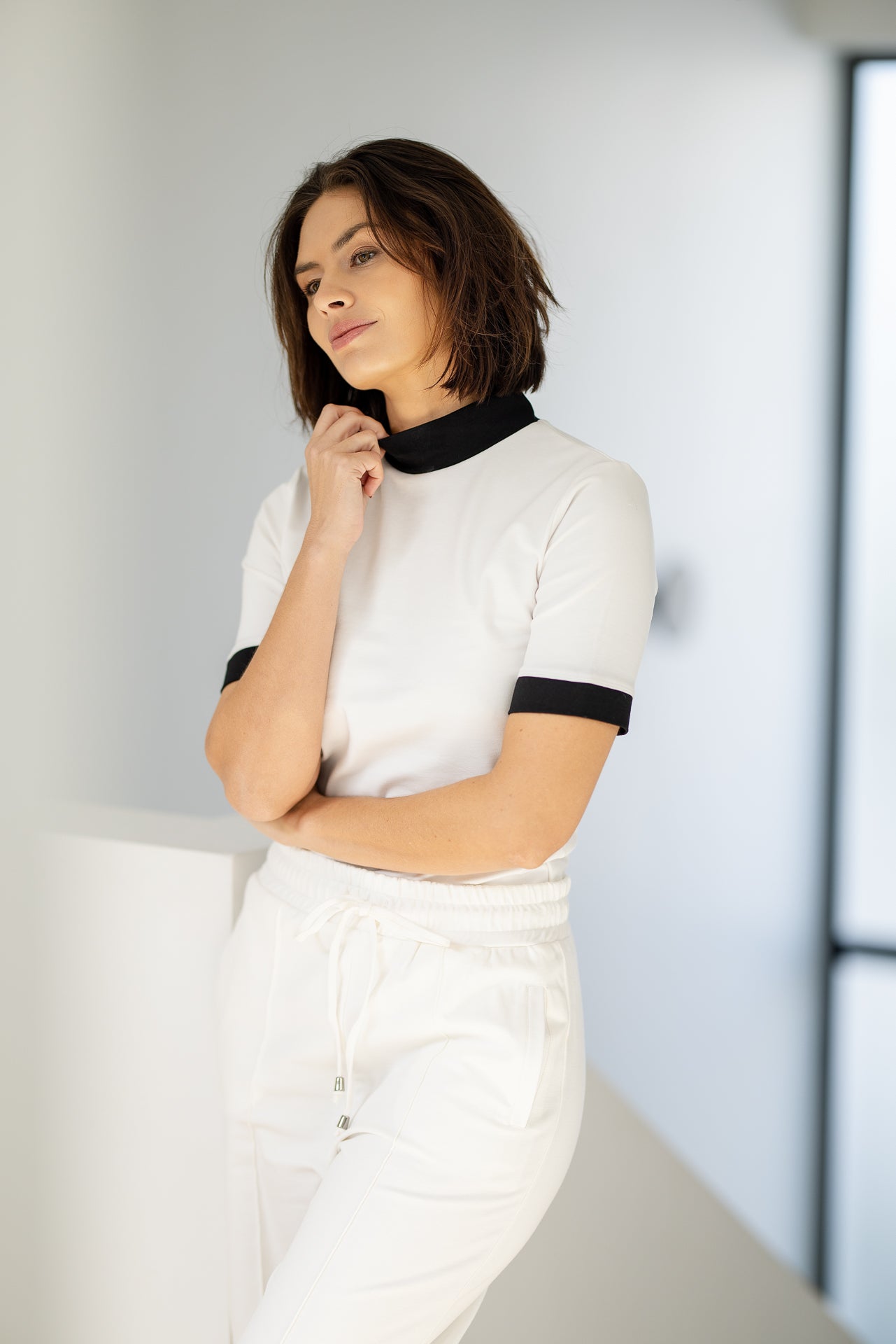 Fiji Funnel Neck Short-Sleeve | Ivory & Black Contrast