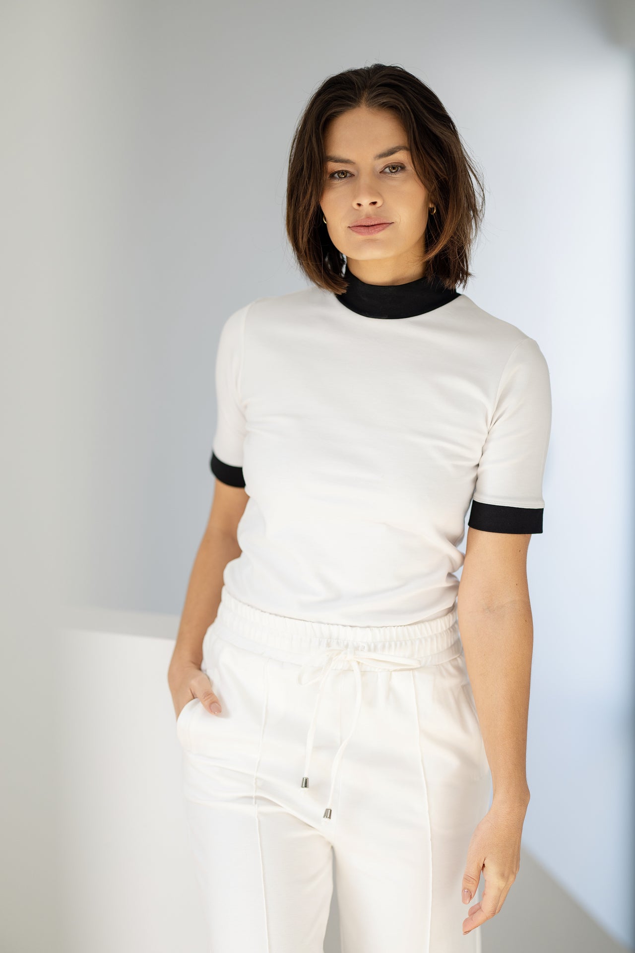 Fiji Funnel Neck Short-Sleeve | Ivory & Black Contrast