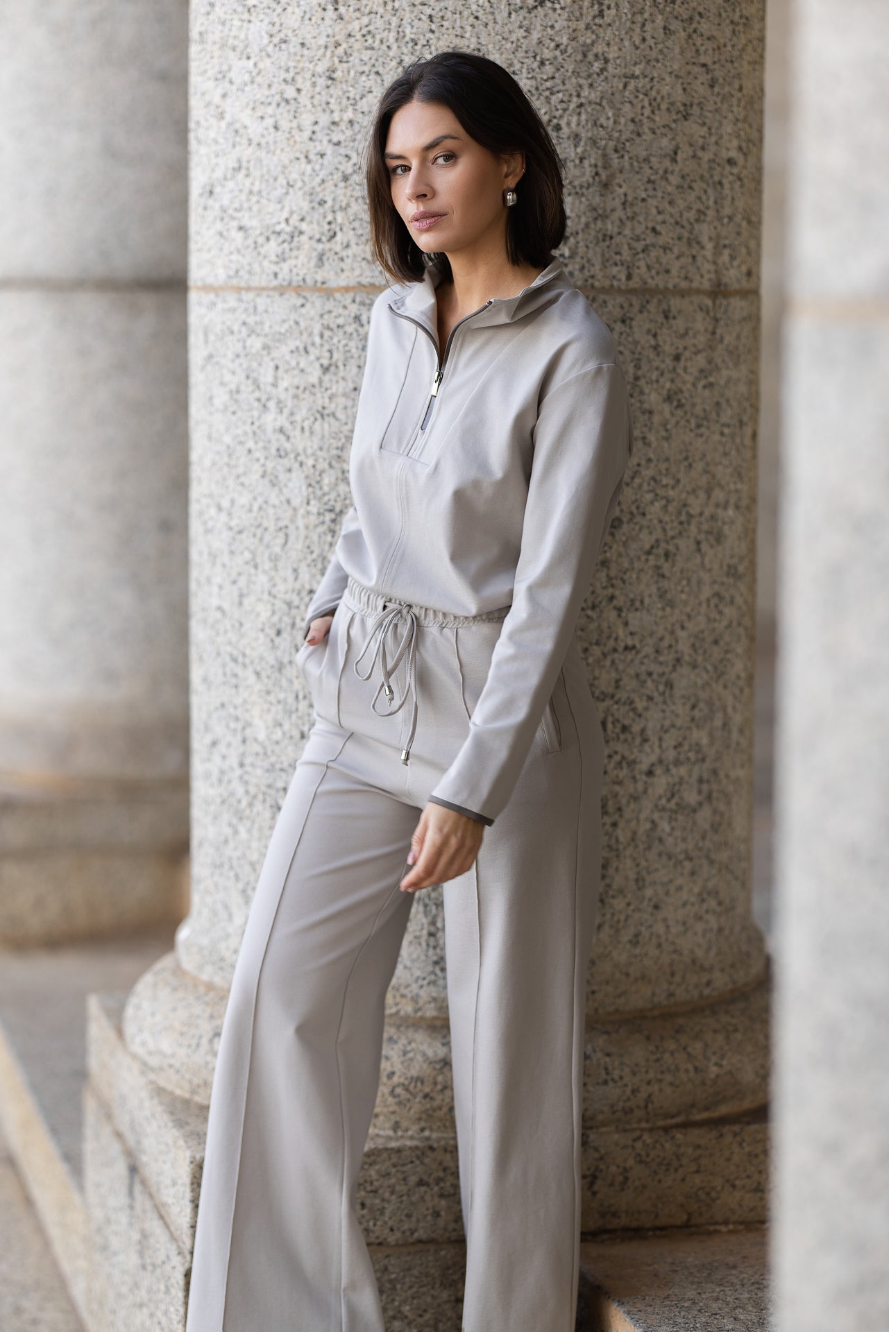 Zurich Zipper Top | Urban Taupe
