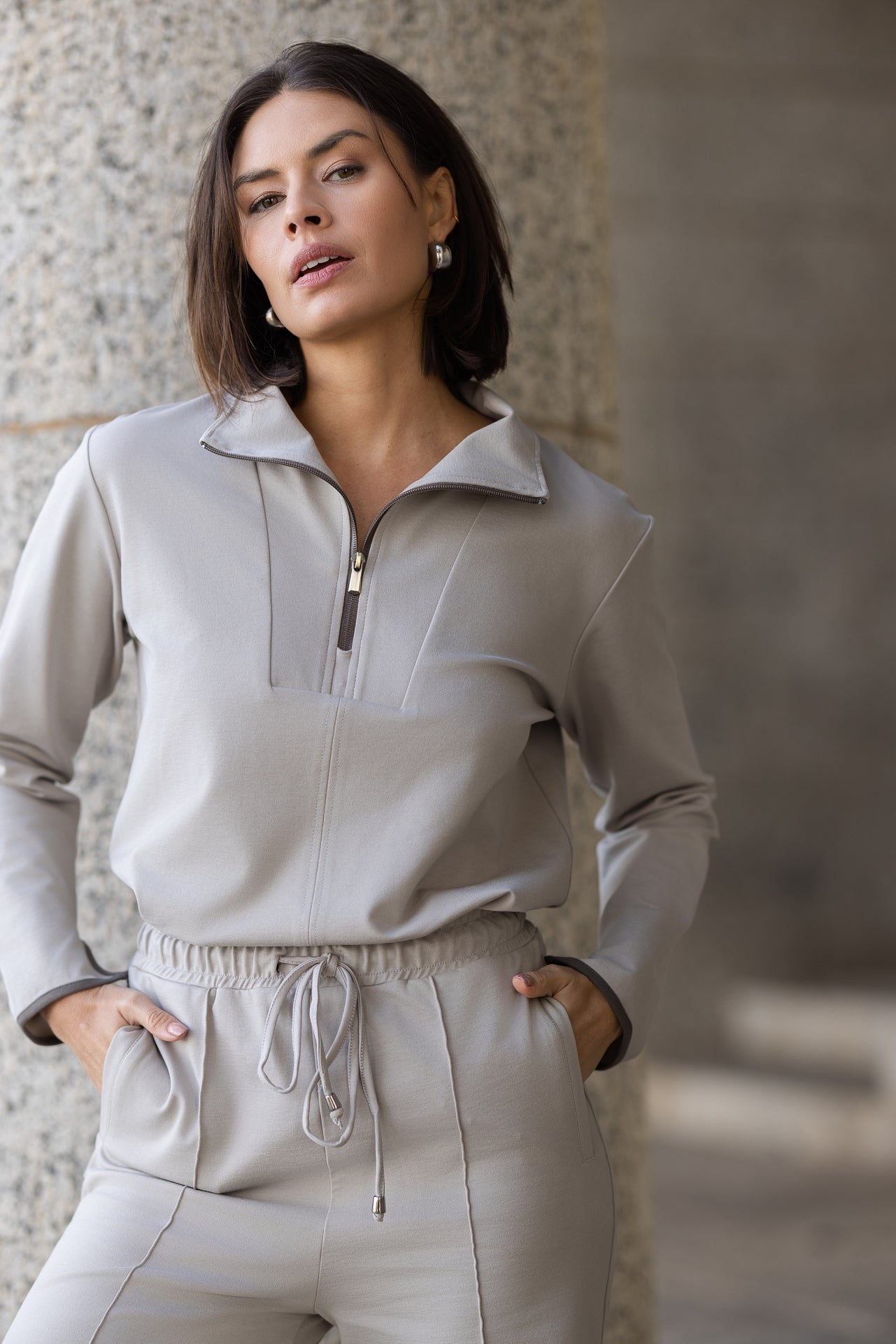 Zurich Zipper Top | Urban Taupe